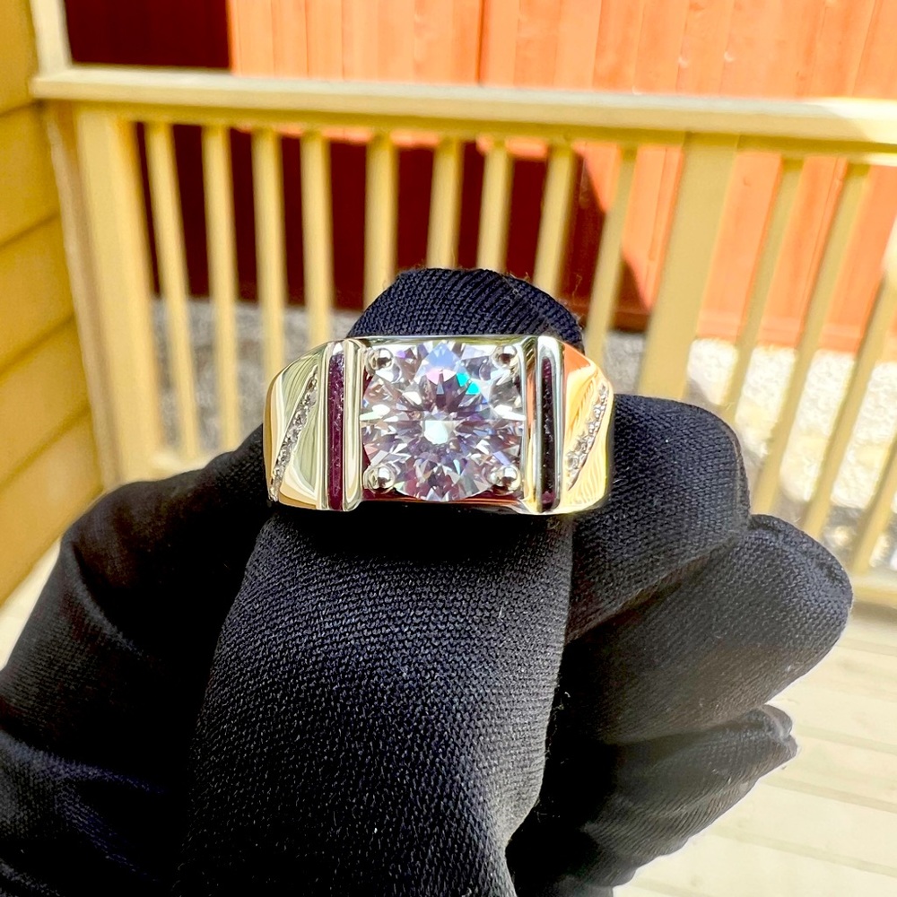 New Moissanite Men’s 10H10A Ring 2CT, 18K White Gold Plated Sterling Silver